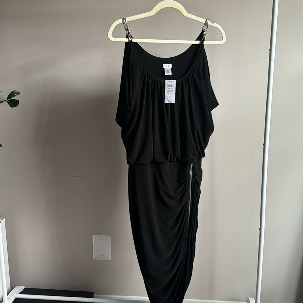 Cache dress. size M.